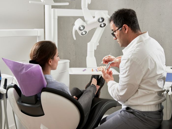 Zubní implantáty fotka